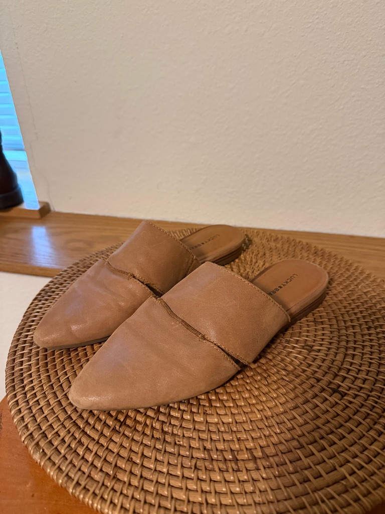 Lucky Brand Tan Pointed Toe Slip-On Mules